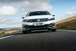 Volkswagen Passat GTE Estate 2019 года (UK)